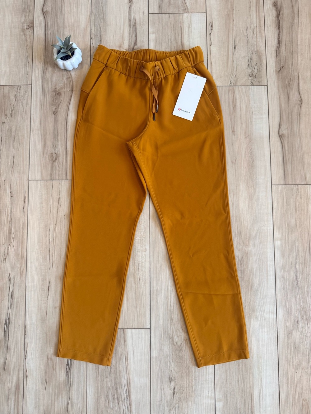 Lululemon On The Fly 7/8 Pant Woven NWT